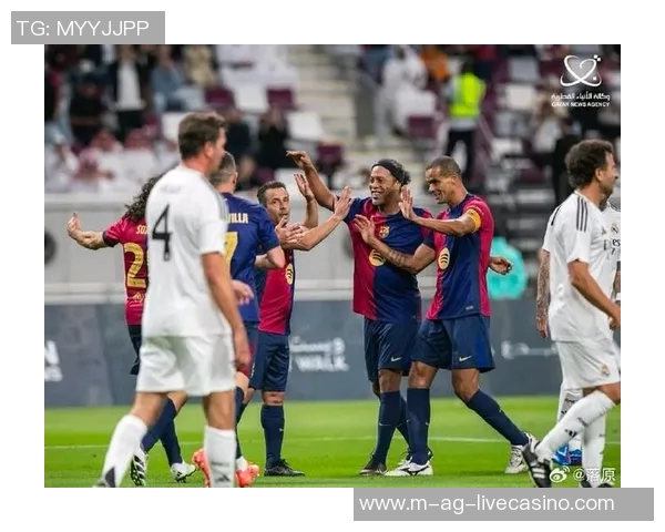 小罗巴萨对阵皇马精彩录像回顾与比赛分析分享